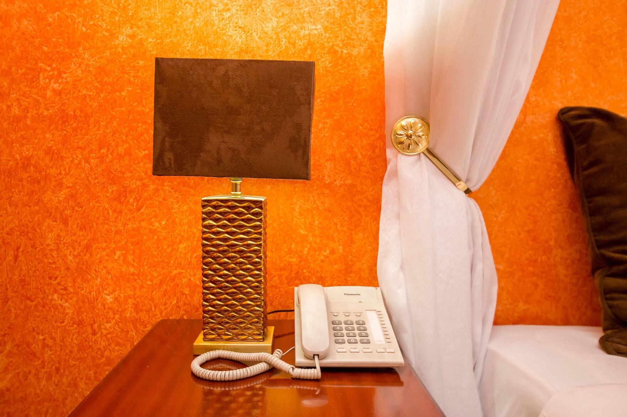 Marble Arch Hotel Найроби Екстериор снимка